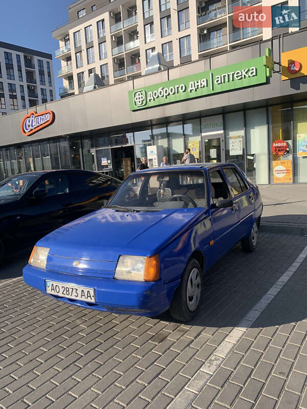 ЗАЗ 1103 Славута 2004