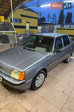 Лифтбек ЗАЗ 1103 Славута 2008 в 