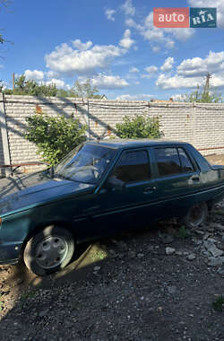 Ліфтбек ЗАЗ 1103 Славута 2001 в Лозуватці