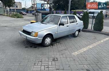 Лифтбек ЗАЗ 1103 Славута 2004 в Запорожье