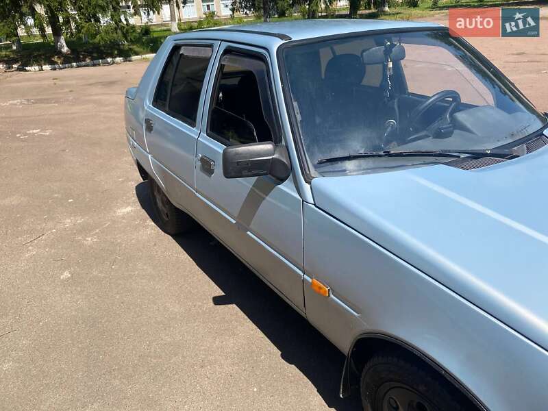 Лифтбек ЗАЗ 1103 Славута 2004 в Коростене