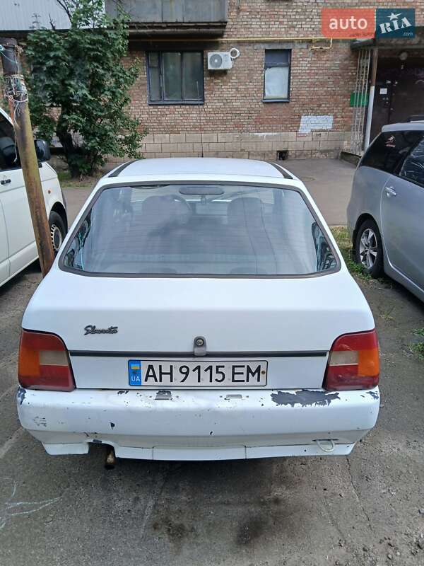 Лифтбек ЗАЗ 1103 Славута 2003 в Киеве фото 5 Лифтбек ЗАЗ 1103 Славута 2003 в Киеве