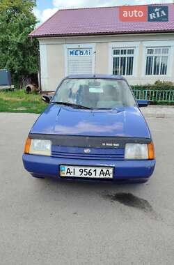 Ліфтбек ЗАЗ 1103 Славута 2004 в Сокирянах