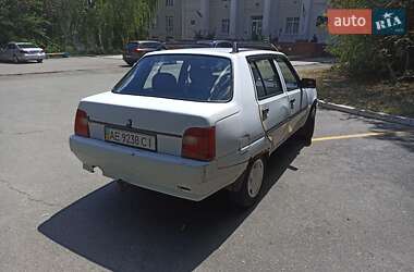 Лифтбек ЗАЗ 1103 Славута 2008 в 