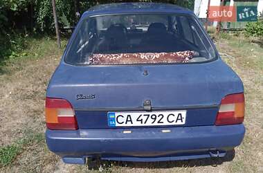 Ліфтбек ЗАЗ 1103 Славута 2004 в 