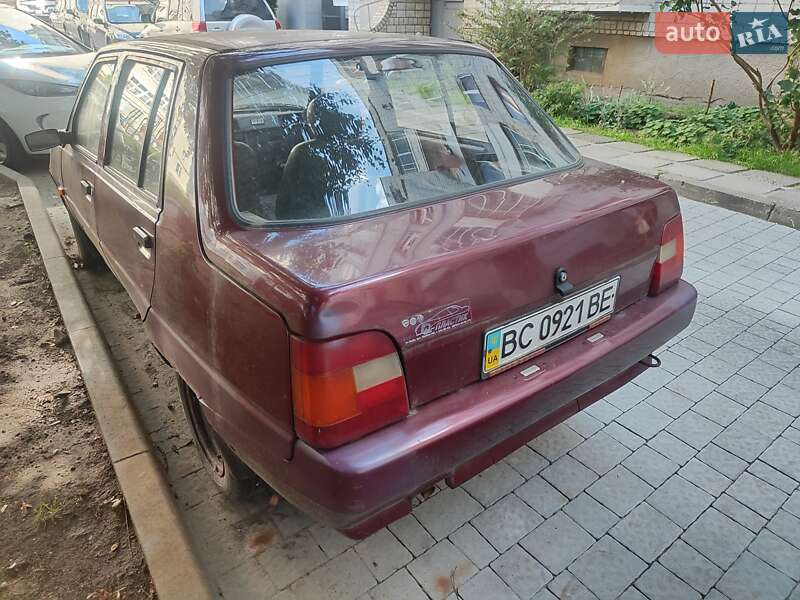 Лифтбек ЗАЗ 1103 Славута 2007 в Львове