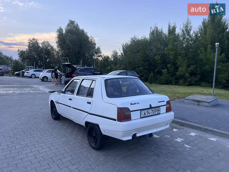 ЗАЗ 1103 Славута 2003