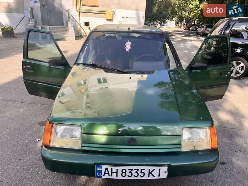 Лифтбек ЗАЗ 1103 Славута 2003 в Харькове фото 4 Лифтбек ЗАЗ 1103 Славута 2003 в Харькове