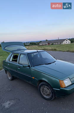 Лифтбек ЗАЗ 1103 Славута 2006 в 