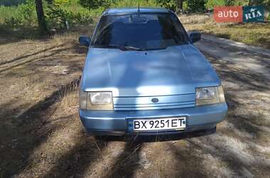 Ліфтбек ЗАЗ 1103 Славута 2003 в Острозі