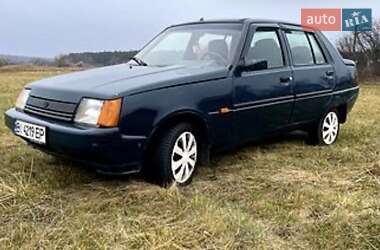 Лифтбек ЗАЗ 1103 Славута 2005 в 