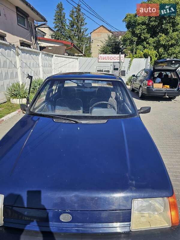 Лифтбек ЗАЗ 1103 Славута 2007 в Черновцах