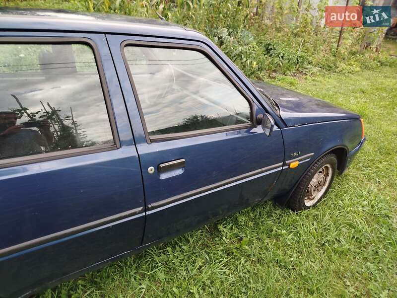Лифтбек ЗАЗ 1103 Славута 2004 в Нижних Воротах фото 4 Лифтбек ЗАЗ 1103 Славута 2004 в Нижних Воротах