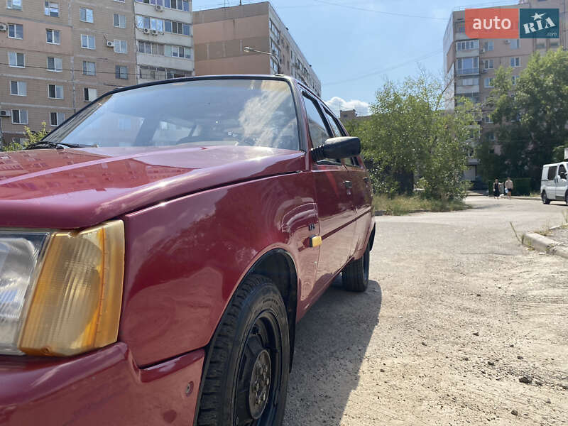 Лифтбек ЗАЗ 1103 Славута 2003 в Запорожье