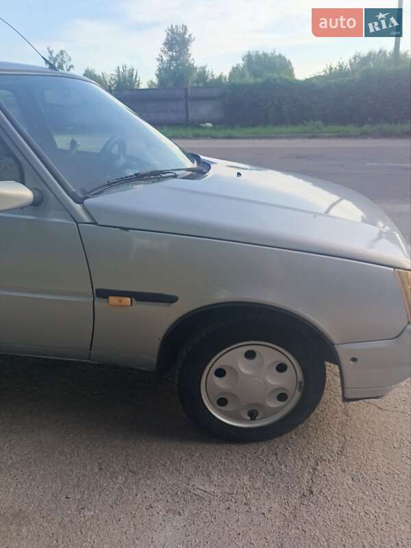 Ліфтбек ЗАЗ 1103 Славута 2005 в Києві