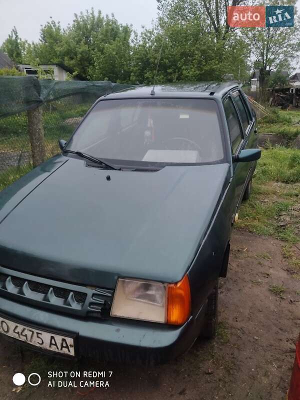 Лифтбек ЗАЗ 1103 Славута 2004 в Хмельницком