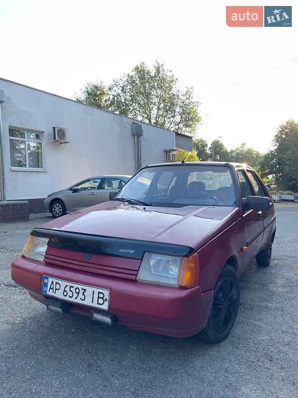 Лифтбек ЗАЗ 1103 Славута 2001 в Запорожье фото 2 Лифтбек ЗАЗ 1103 Славута 2001 в Запорожье