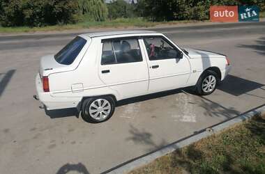 Лифтбек ЗАЗ 1103 Славута 2005 в 