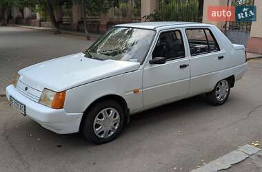 Ліфтбек ЗАЗ 1103 Славута 2005 в Миколаєві