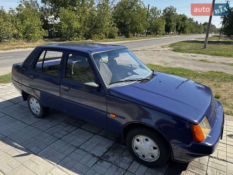 ЗАЗ 1103 Славута 2005
