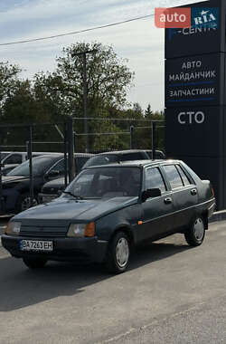 Лифтбек ЗАЗ 1103 Славута 2004 в 