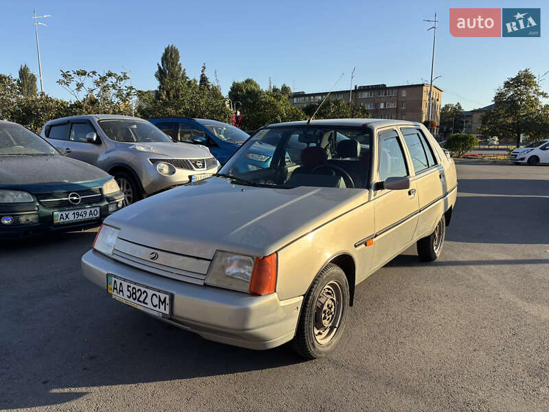 Ліфтбек ЗАЗ 1103 Славута 2007 в Києві