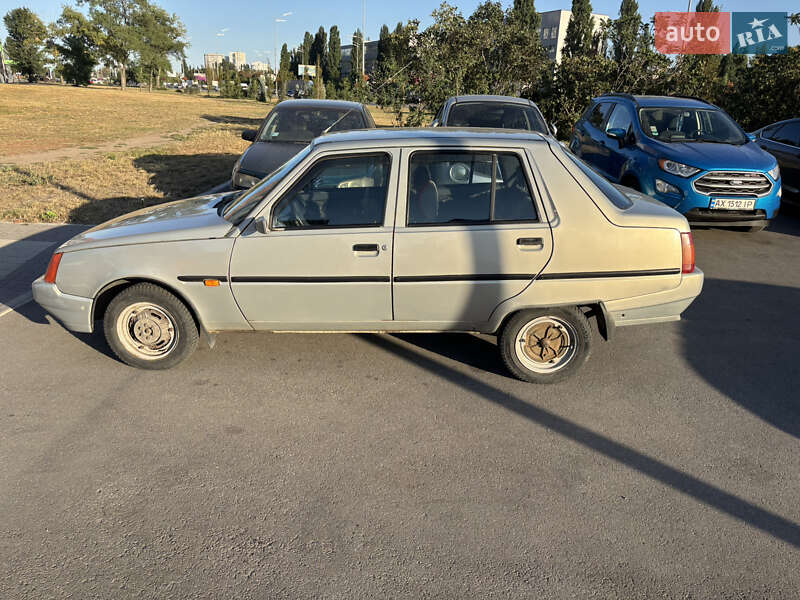 Ліфтбек ЗАЗ 1103 Славута 2007 в Києві