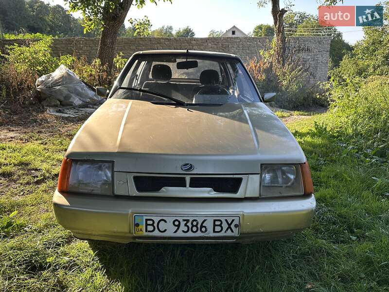 Лифтбек ЗАЗ 1103 Славута 2002 в Львове фото 8 Лифтбек ЗАЗ 1103 Славута 2002 в Львове