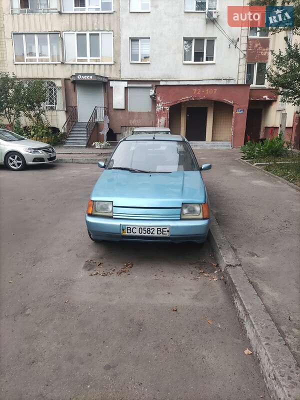 Лифтбек ЗАЗ 1103 Славута 2004 в Львове