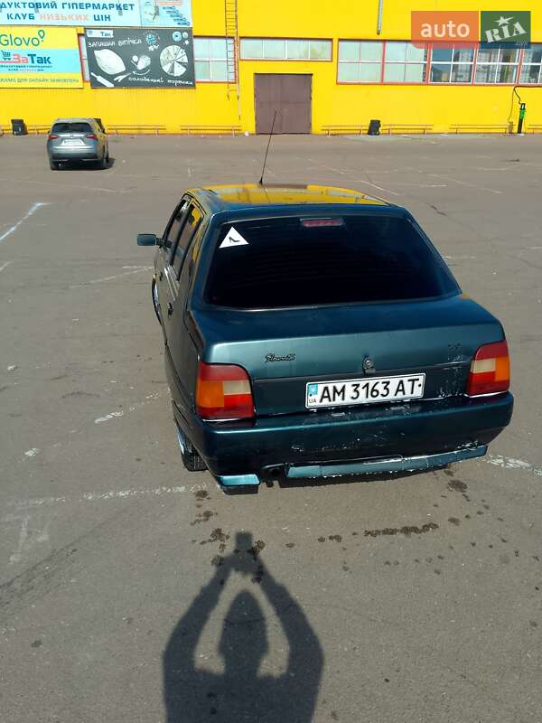 Ліфтбек ЗАЗ 1103 Славута 2005 в Житомирі