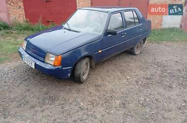 Лифтбек ЗАЗ 1103 Славута 2001 в 