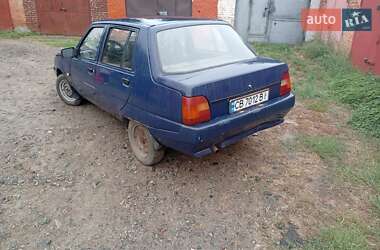Лифтбек ЗАЗ 1103 Славута 2001 в 