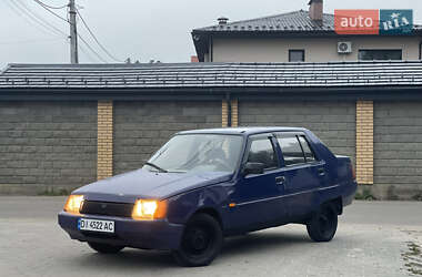 Лифтбек ЗАЗ 1103 Славута 2003 в Киеве