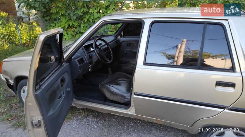 Ліфтбек ЗАЗ 1103 Славута 2003 в Вінниці