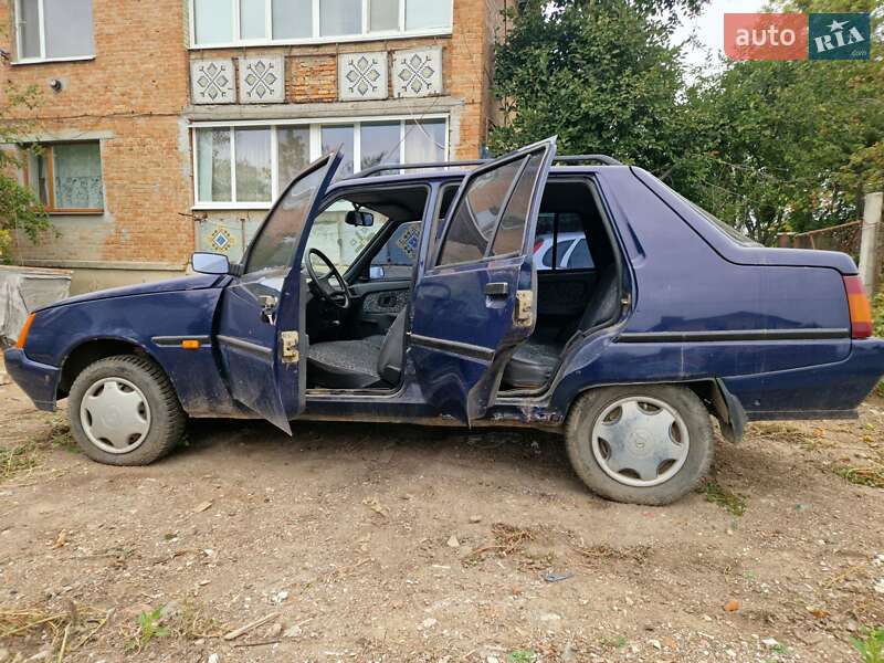 Ліфтбек ЗАЗ 1103 Славута 2005 в Полтаві