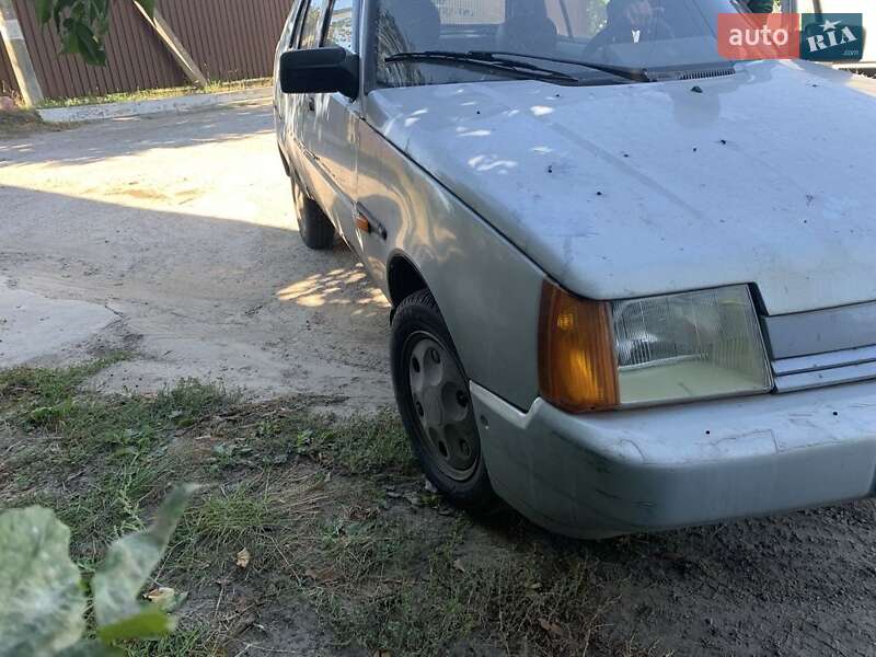 Ліфтбек ЗАЗ 1103 Славута 2005 в Запоріжжі