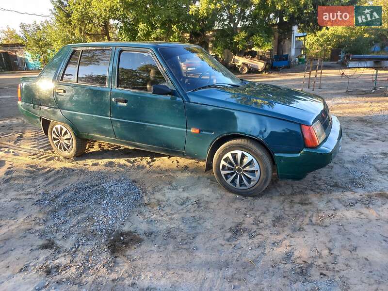 Лифтбек ЗАЗ 1103 Славута 2005 в Желтых Водах