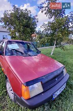 Лифтбек ЗАЗ 1103 Славута 2005 в 