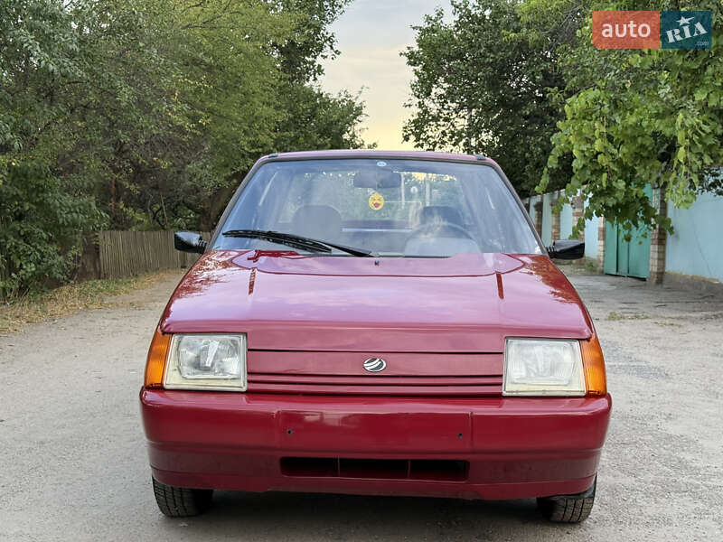 Лифтбек ЗАЗ 1103 Славута 2003 в Запорожье