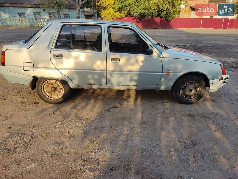 ЗАЗ 1103 Славута 2004