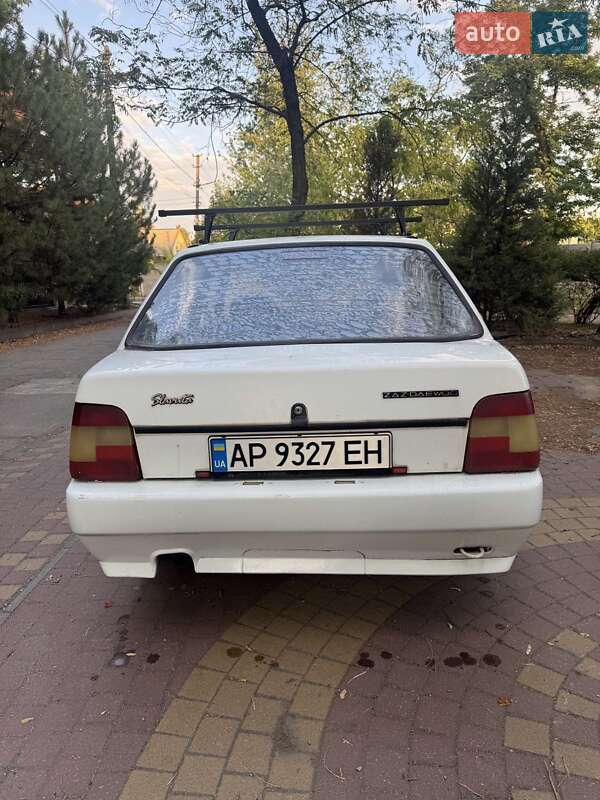 Лифтбек ЗАЗ 1103 Славута 2002 в Запорожье