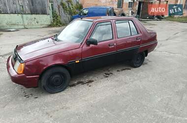 Лифтбек ЗАЗ 1103 Славута 2001 в 