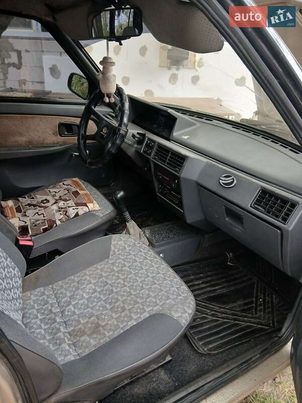 Ліфтбек ЗАЗ 1103 Славута 2002 в Шишаках