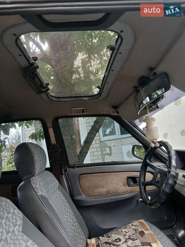 Ліфтбек ЗАЗ 1103 Славута 2002 в Шишаках