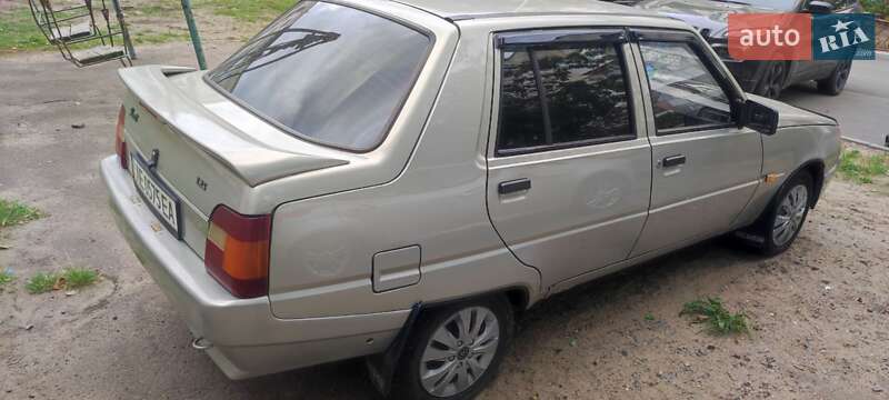 Лифтбек ЗАЗ 1103 Славута 2005 в Черкасском фото 5 Лифтбек ЗАЗ 1103 Славута 2005 в Черкасском