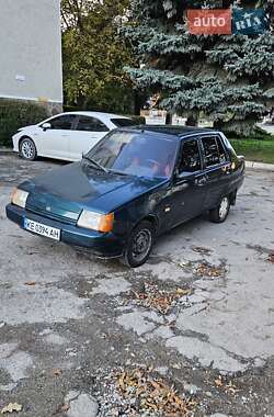 Лифтбек ЗАЗ 1103 Славута 2000 в 