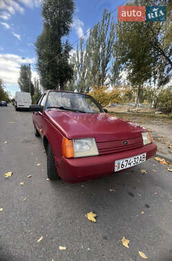 Лифтбек ЗАЗ 1103 Славута 2001 в 