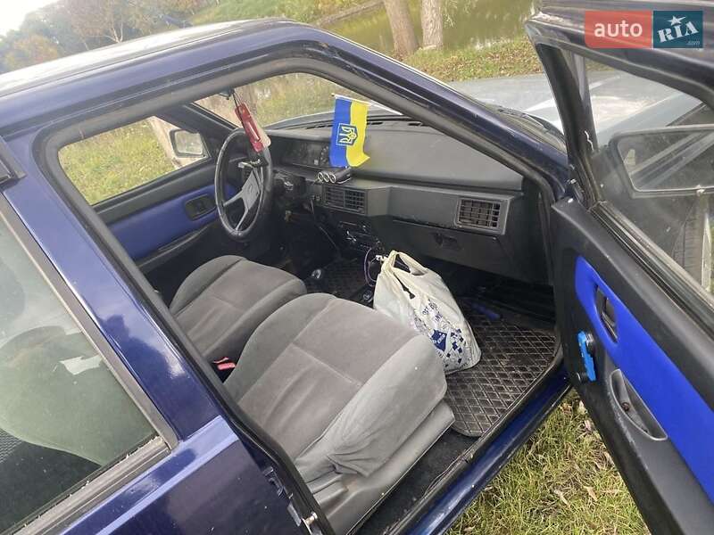 Ліфтбек ЗАЗ 1103 Славута 2004 в Обухові