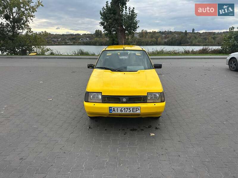 Лифтбек ЗАЗ 1103 Славута 2002 в Киеве фото 4 Лифтбек ЗАЗ 1103 Славута 2002 в Киеве