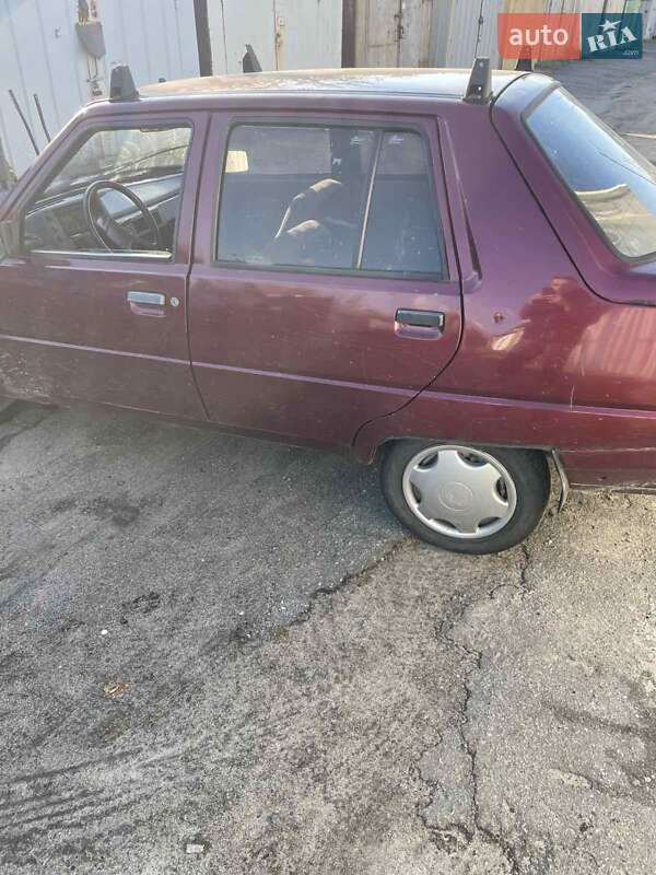 Лифтбек ЗАЗ 1103 Славута 1999 в Кременчуге фото 2 Лифтбек ЗАЗ 1103 Славута 1999 в Кременчуге